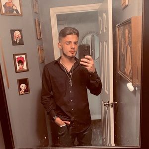 Meet your Posher, Logan